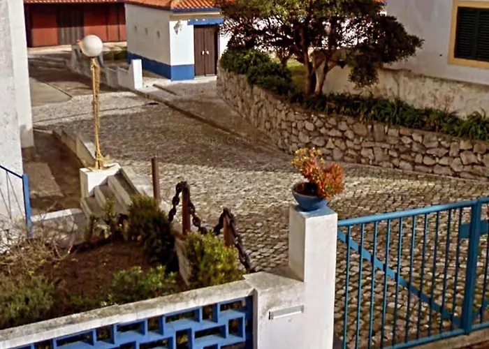 Casa Do Portao Azul - Tamboril Atouguia Da Baleia